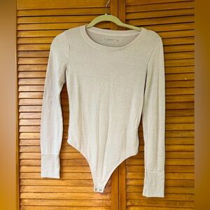 Abercrombie & Fitch “So Cozy” Taupe Crew Neck Long Sleeve Body Suit